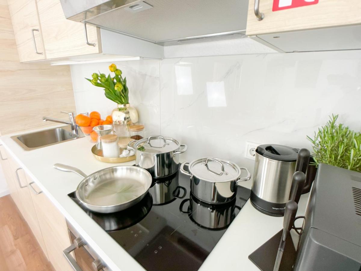 נירנברג M-Style 02 Apartment Mit Balkon 24H Self-Check-In, Free Parking, Netflix מראה חיצוני תמונה